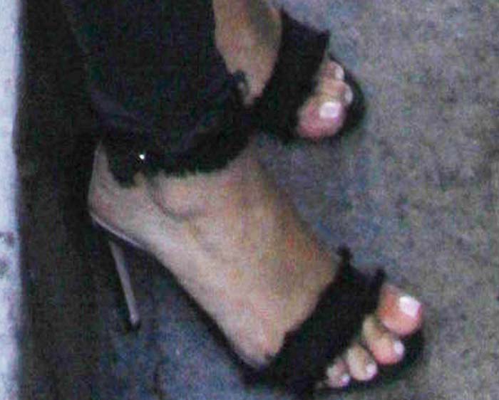 Kim Kardashian opted for the fringed Gianvito Rossi "Lola" sandals for her day at the art museum