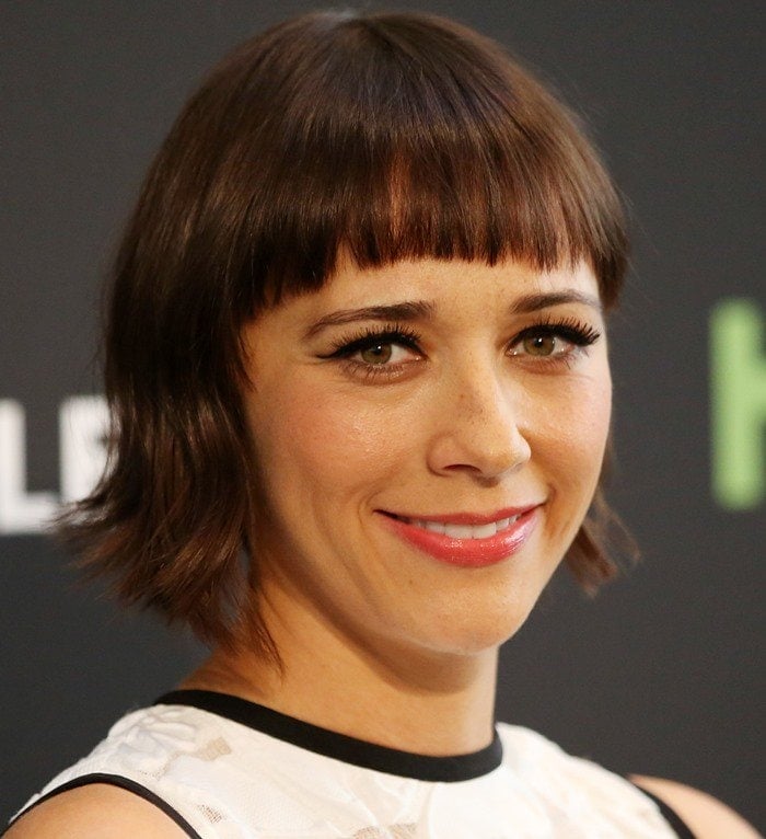 Rashida Jones wears her short hair down at PaleyLive LA: An Evening With Angie Tribeca