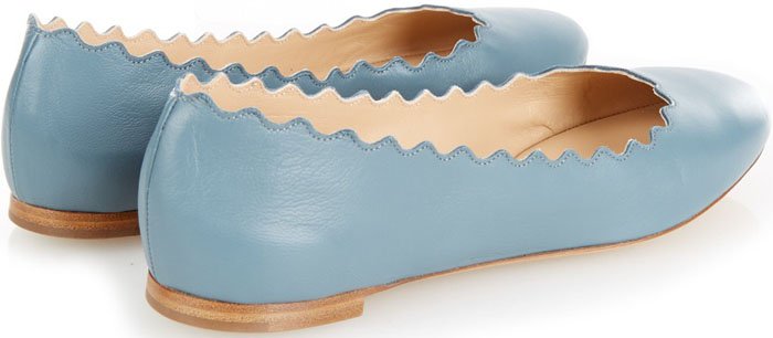 Chloé “Lauren” scalloped ballerina flats in powder blue — crafted from supple leather with the brand’s signature wavy topline and a timeless, effortlessly feminine silhouette