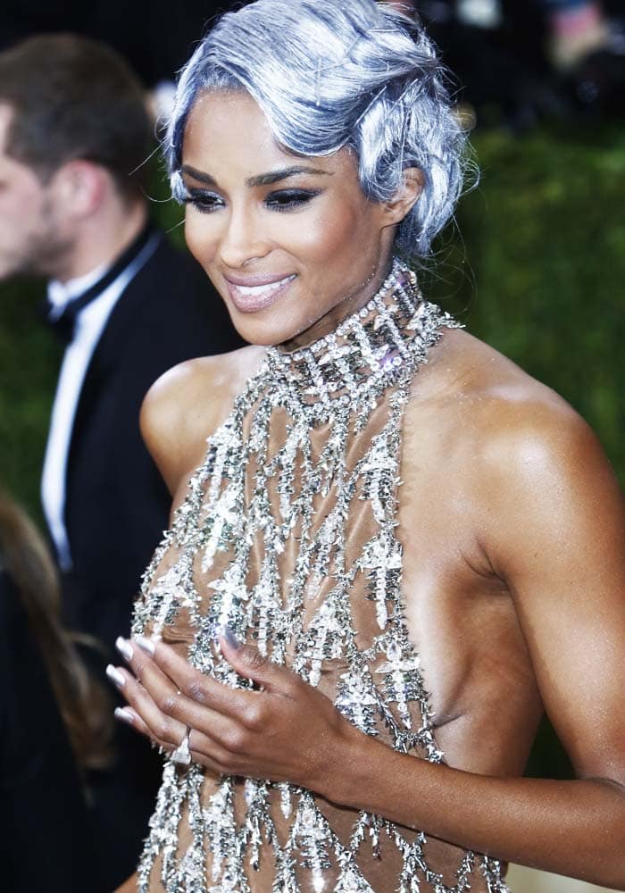 Ciara with silver hair in a custom HM dress at the "Manus x Machina: Fashion In An Age Of Technology" Costume Institute Gala