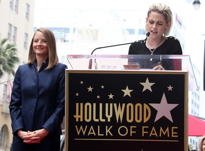 Kristen Stewart honors her Panic Room co-star Jodie Foster on the Hollywood Walk of Fame