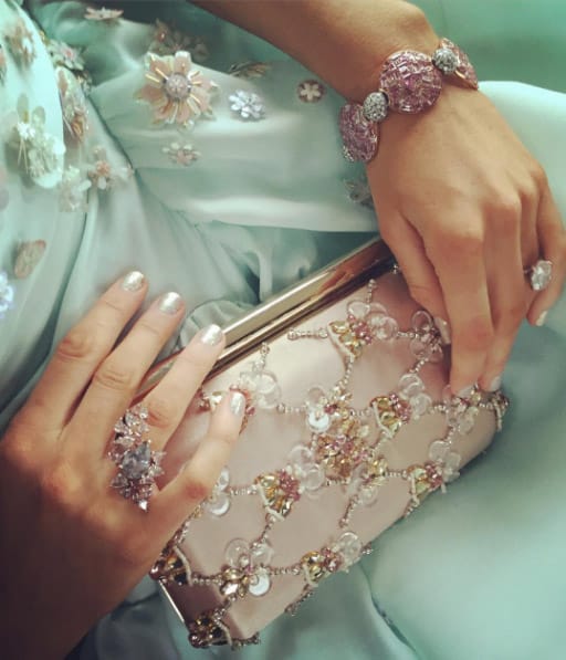 Blake Lively shows off her Lorraine Schwartz jewels and Oscar de la Renta clutch