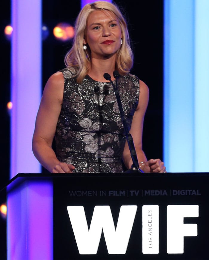 Claire Danes in a silver floral brocade dress by Dolce Gabbana