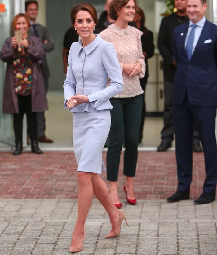 Kate Middleton reminded us of a young Jacqueline Kennedy Onassis in this outfit