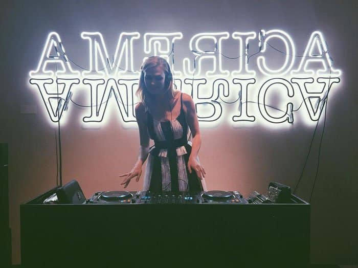 Karlie Kloss showcases her DJ skills at the Carolina Herrera event in Madrid