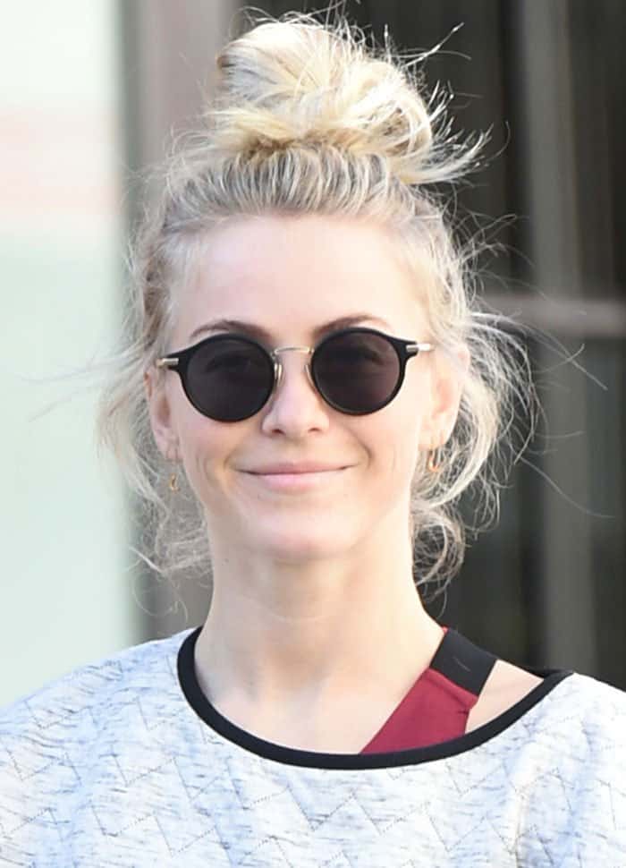 Julianne Hough pulled her blonde locks up into a messy bun