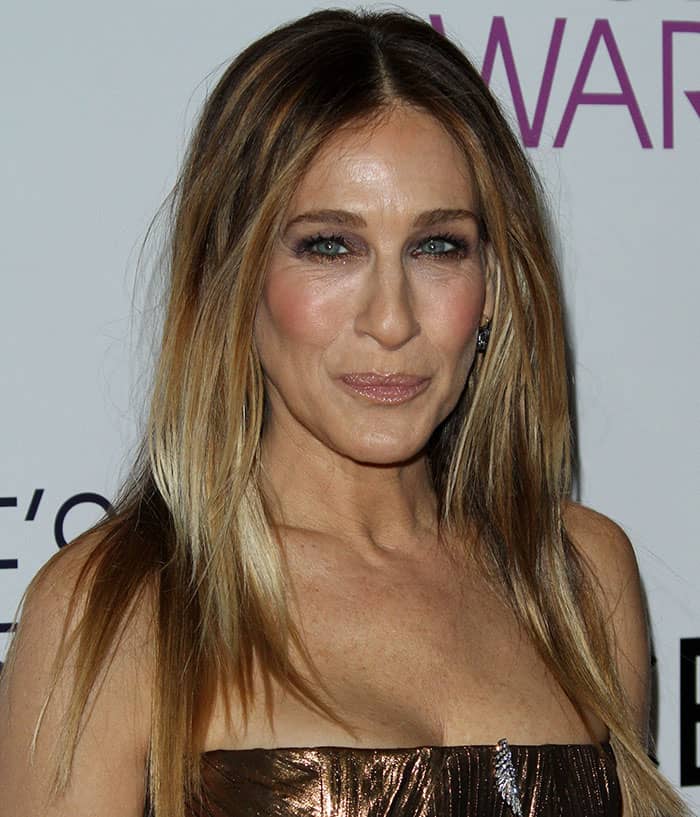Sarah Jessica Parker completes her red carpet look with sleek, straight hair and her signature smoky eye makeup