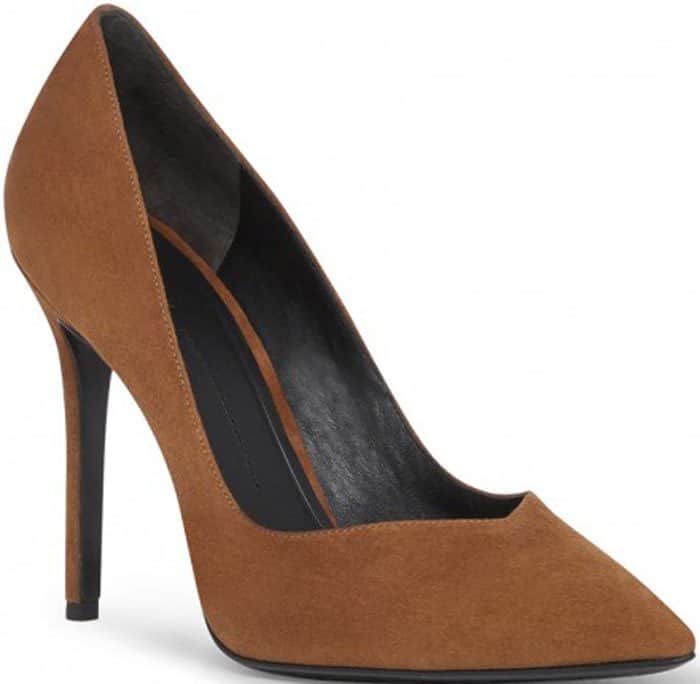Stella Luna "Indispensable" Classic Pumps