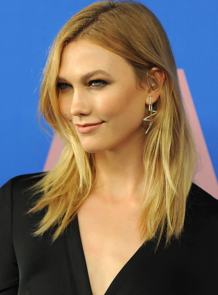 Karlie Kloss completed her ensemble with Lynn Ban jewelry
