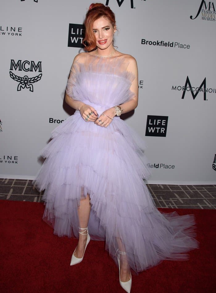 Bella Thorne in a Pamella Roland gown and Schutz "Thamille" pumps for the Daily Front Row Fashion Media Awards