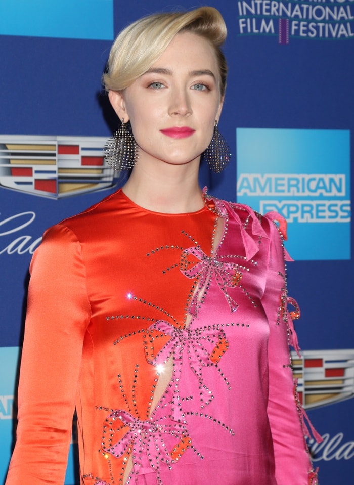Saoirse Ronan wearing Fernando Jorge earrings
