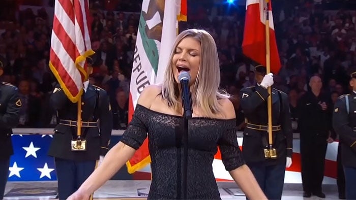 Fergie delivers a sultry, jazz-inspired rendition of the US national anthem, "The Star-Spangled Banner," at the 2018 NBA All-Star Game