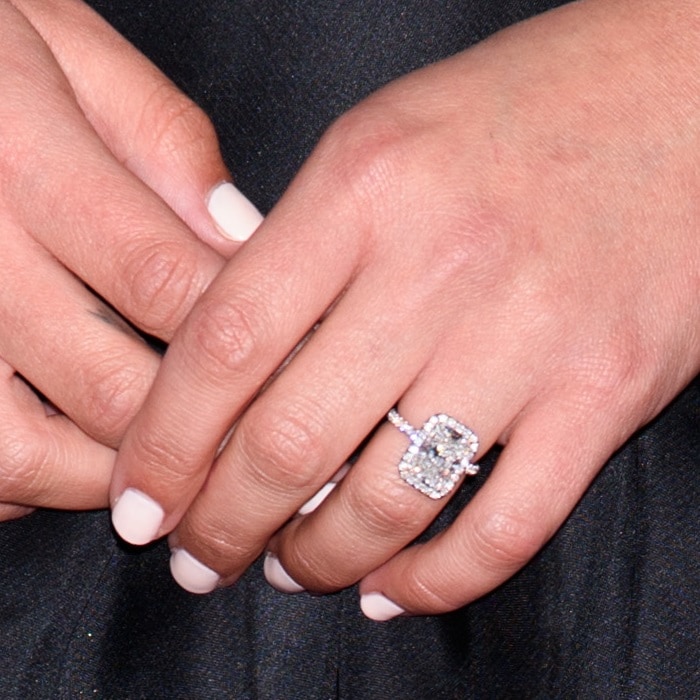 Lea Michele's 4-carat diamond engagement ring
