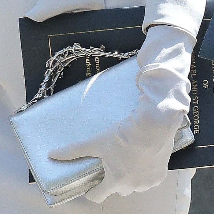 Details of Angelina Jolie's silver Ralph Russo Eden clutch with silver metal vine handles