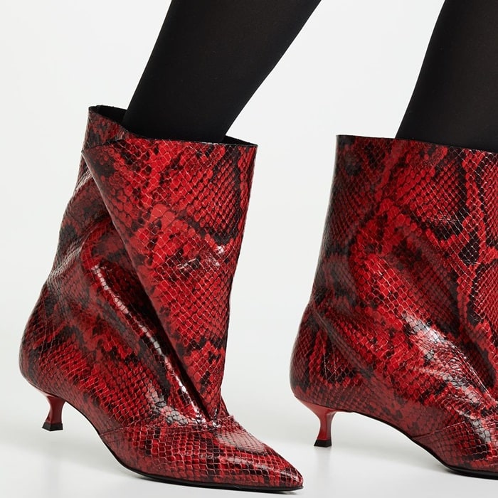 Red Waste of Snakes Jester Boots With Useless Heel