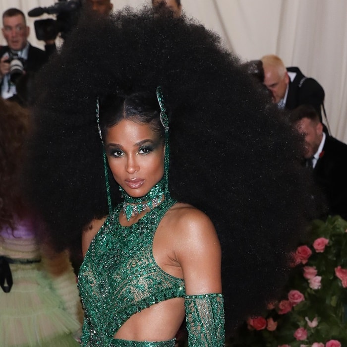 César DeLeön Ramirêz created Ciara's show-stopping Met Gala hairstyle by combining six wigs to achieve the singer's voluminous disco-era Afro