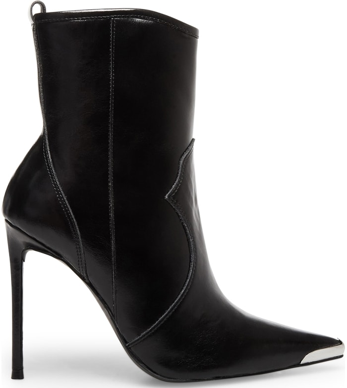 A little bit country and oh-so-sexy, TINA, named after Winnie’s younger sister, translates Western aesthetics into a standout stilettoed boot