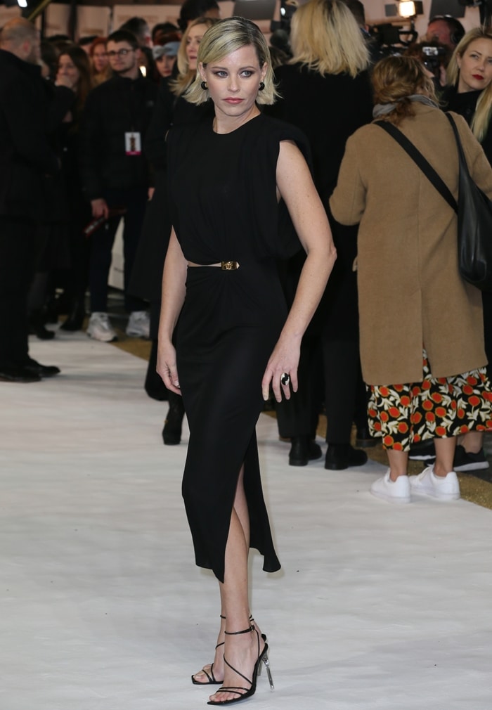 Elizabeth Banks wearing a black Versace Spring 2020 cutout dress