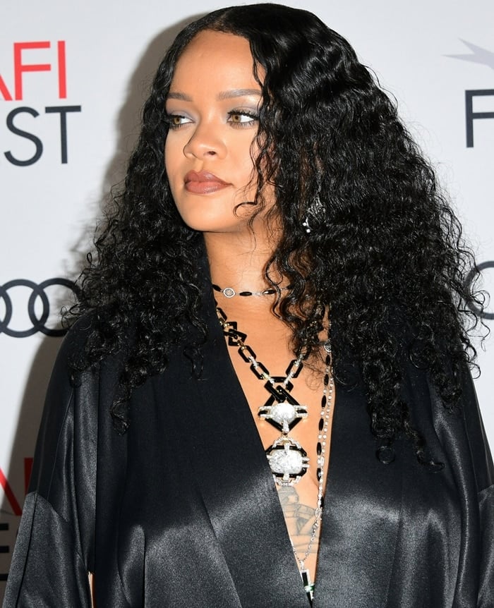 Rihanna wears David Webb's Streamline necklace with black onyx links, brilliant-cut diamonds, 18K gold, and platinum