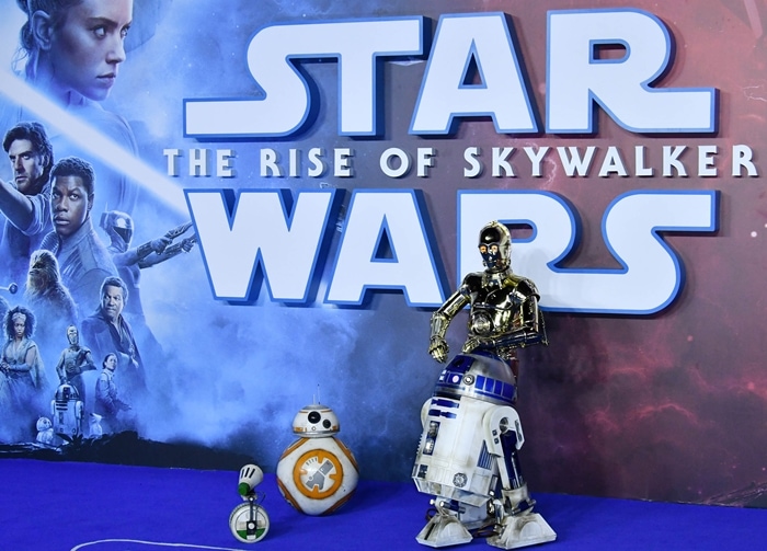 D-O, BB-8, R2-D2, and C-3PO reunite at the London premiere of Star Wars: The Rise of Skywalker, bringing the franchise’s beloved droids to the blue carpet ahead of the Skywalker Saga finale