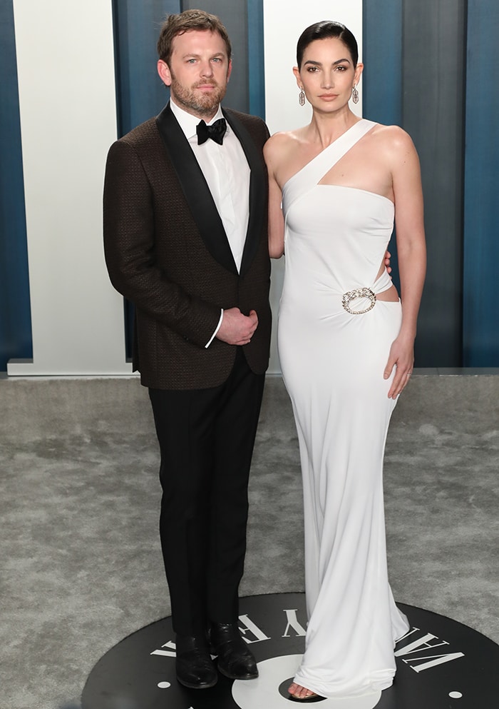 Caleb Followill and his wife Lily Aldridge at the 2020 Vanity Fair Oscar Party