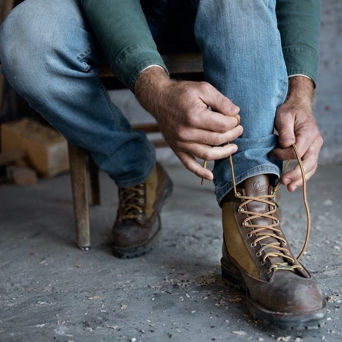 Danner boots are sized using the standard Brannock device and follow U.S. sizing, ensuring a reliable and comfortable fit right out of the box