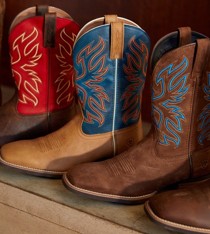 The Ariat Everlite collection combines lightweight construction with classic western styling, offering boots designed for long days on your feet