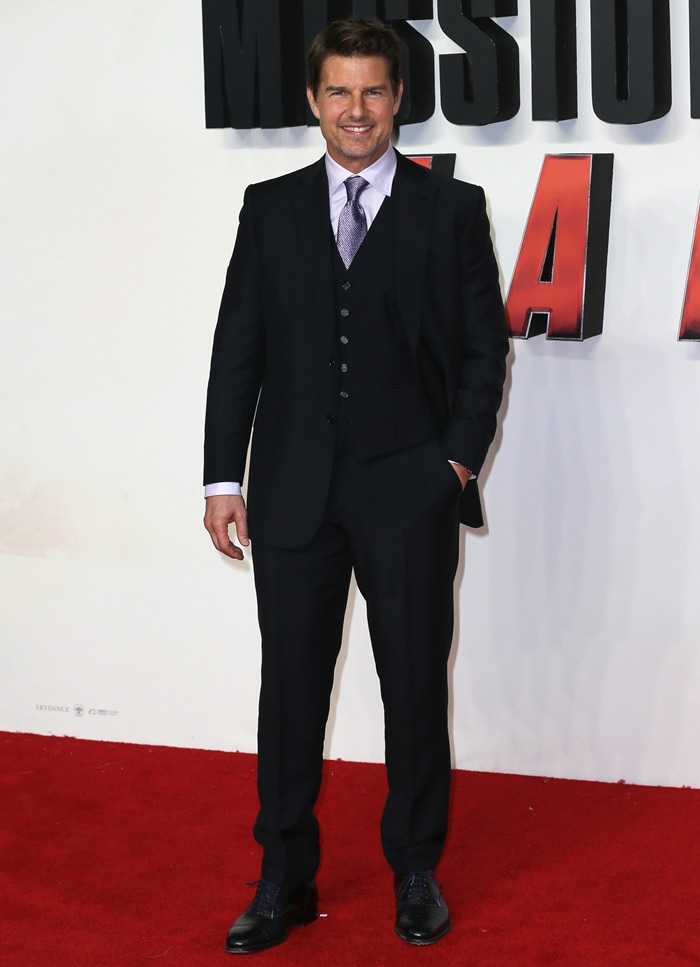 Tom Cruise, standing 5 ft 7 in (170 cm) and wearing a US shoe size 9, is often believed to rely on height-increasing shoes to appear taller on the red carpet
