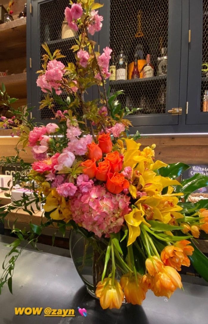 Gigi Hadid shares a photo of Zayn Malik's surprise flower arrangement for her 26th birthday