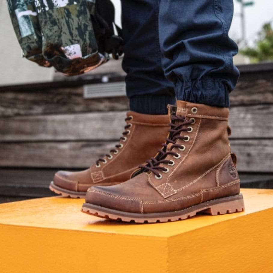 Timberland's environmentally friendly Earthkeepers boots are made with soft, premium leathers, recycled materials and anti-fatigue technology