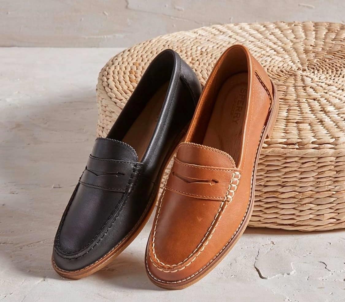 The Seaport penny loafer brings timeless nautical polish to everyday dressing, with clean stitching, supple leather, and an easy slip-on silhouette that works from dockside to city streets