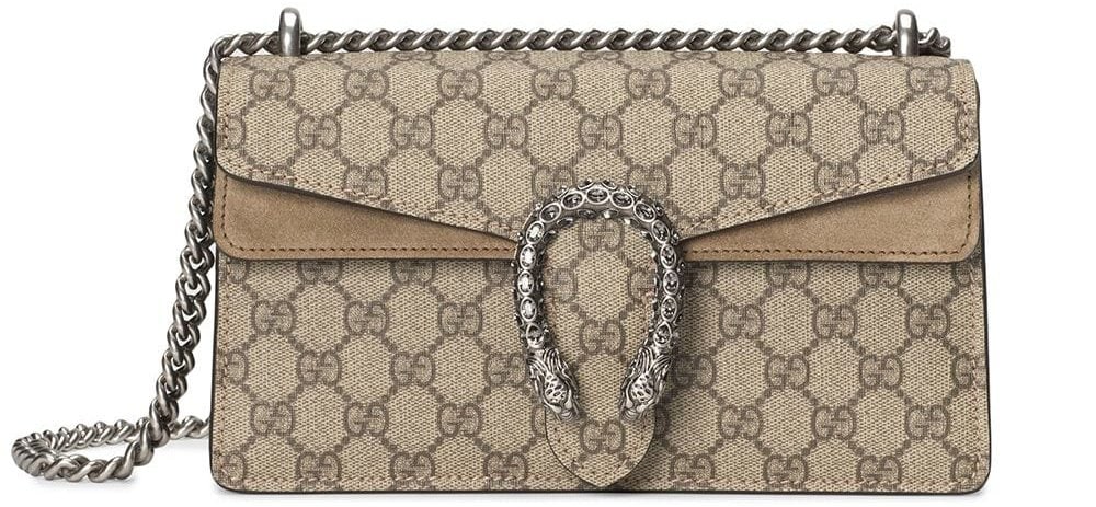 This Dionysus bag is easily recognizable with the monogram print and the horseshoe-shaped buckle with tiger heads