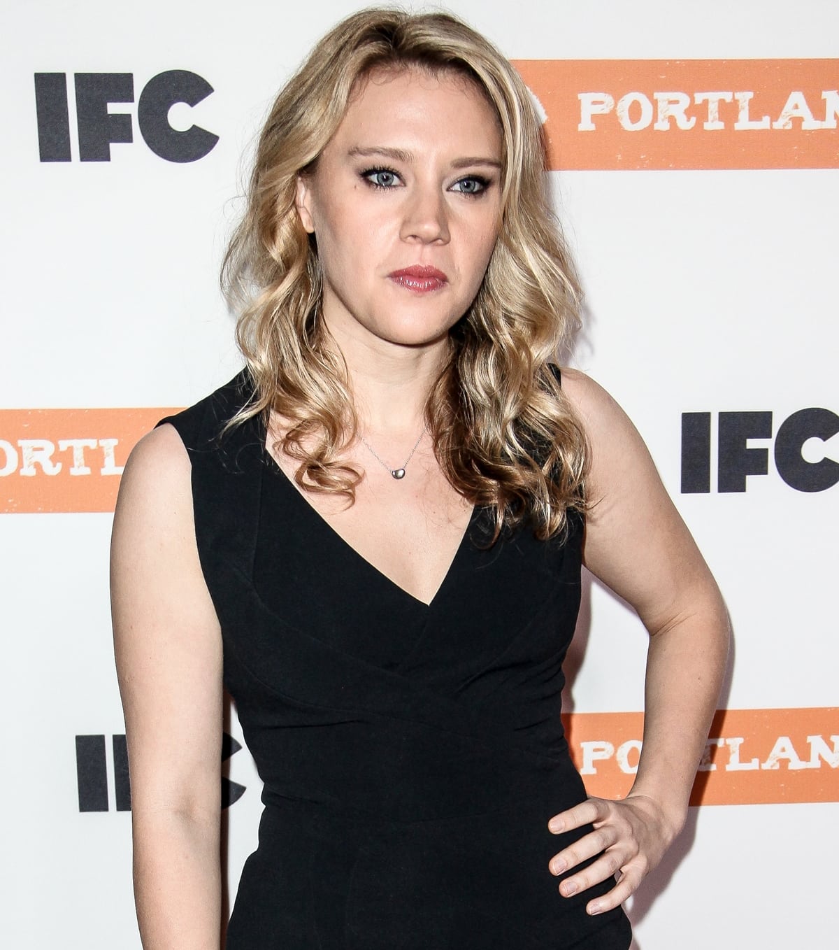 Kate McKinnon exudes understated elegance in a classic black sleeveless dress at the Portlandia season premiere