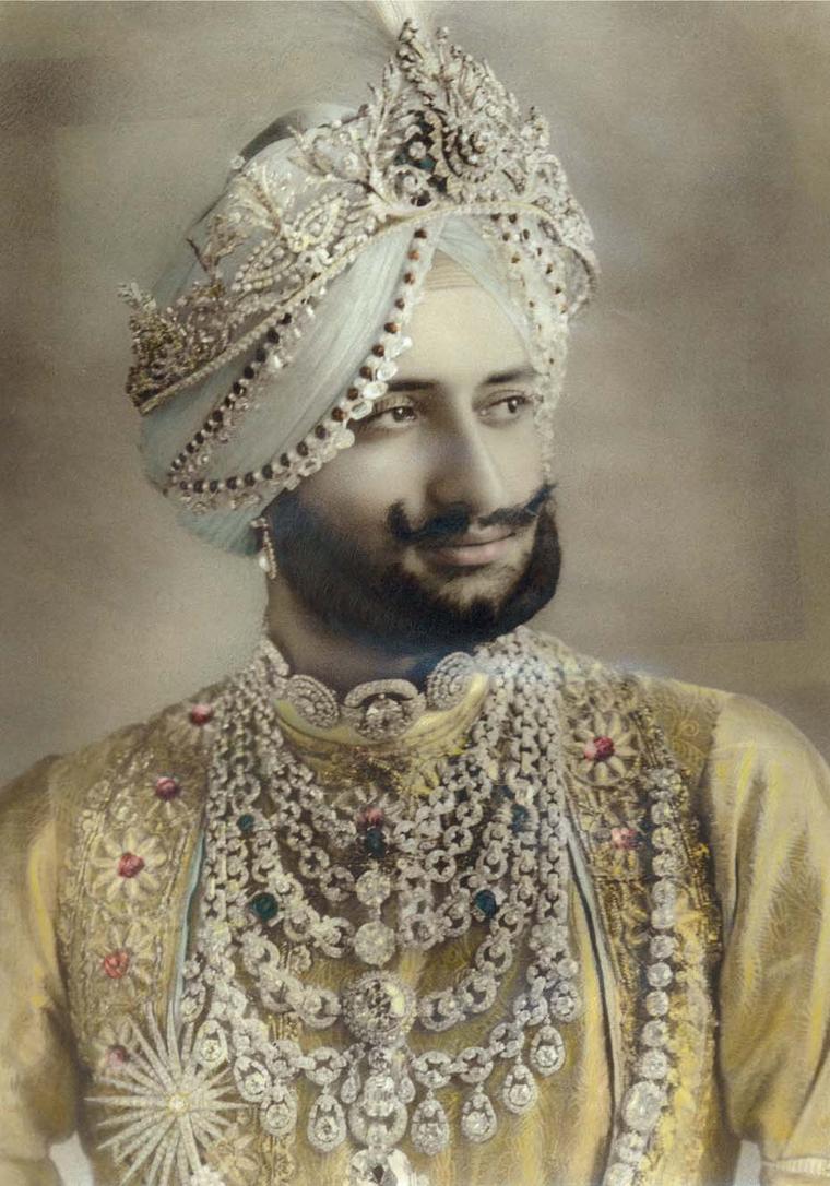 Yadavindra Singh of Patiala wearing the legendary Patiala Necklace, created by Cartier in 1928 for his father, Maharaja Sir Bhupinder Singh of Patiala, featuring thousands of diamonds and one of the world’s largest yellow diamonds