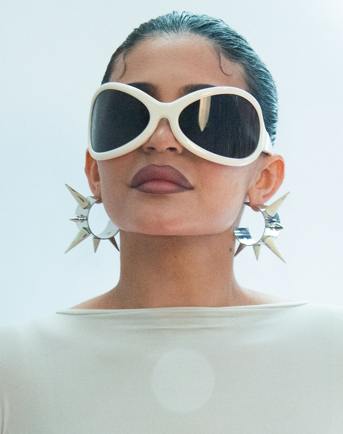 Kylie Jenner shows off her black Balenciaga exaggerated Sport Goggle sunglasses