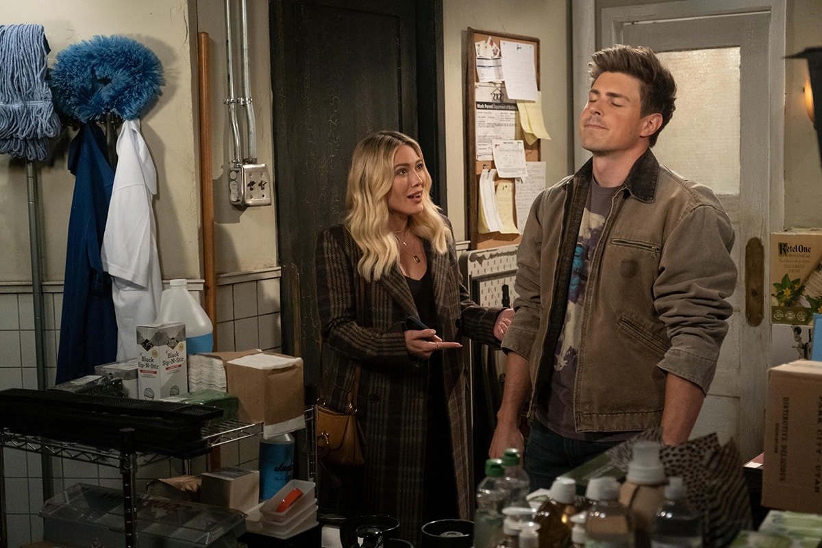 Hilary Duff and Chris Lowell's characters Sophie and Jesse broke up in the first season of How I Met Your Father
