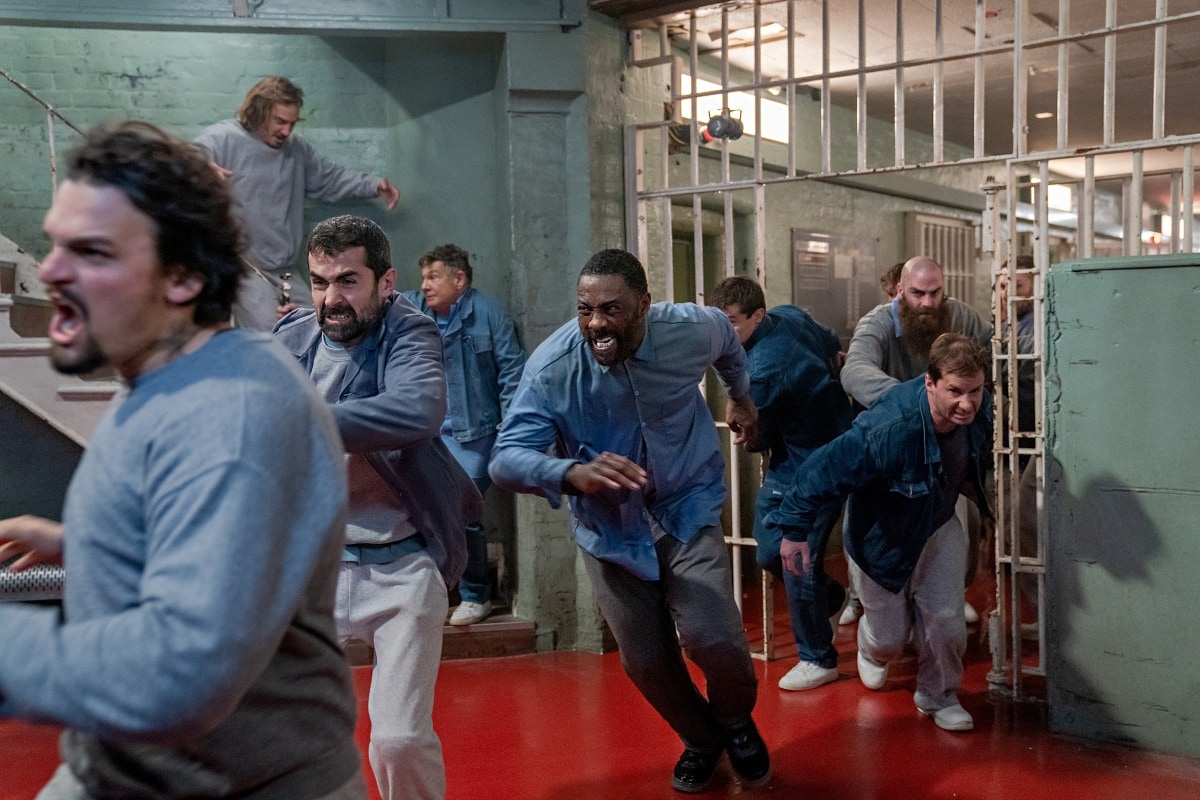 Idris Elba races through a tense prison escape sequence as John Luther in the high-stakes 2023 crime thriller Luther: The Fallen Sun