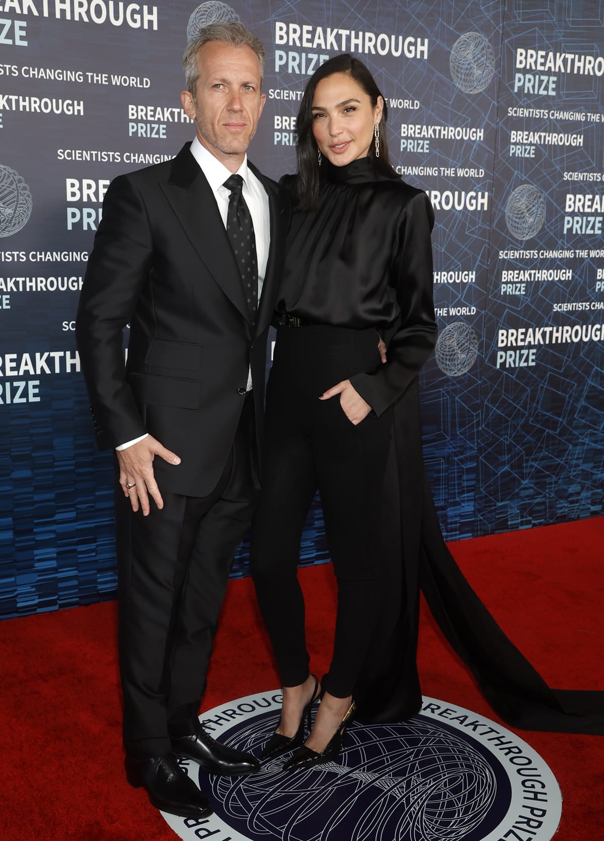At the Breakthrough Prize Ceremony 2023 at the Academy Museum of Motion Pictures in Los Angeles on April 15, 2023, Gal Gadot anchored her all-black Saint Laurent look with sharp slingback pumps as she arrived alongside her husband, Jaron Varsano