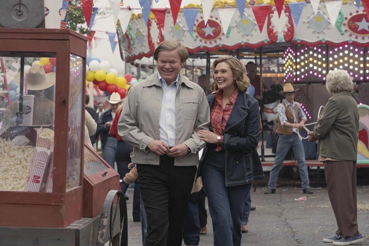 HBO Max's limited true-crime series Love Death features Elizabeth Olsen as Candy Montgomery, a small-town housewife engaged in an affair with Jesse Plemons' character Allan Gore, whose wife Betty Gore is later found murdered, leading to questioning of his involvement and the reveal of the ongoing affair