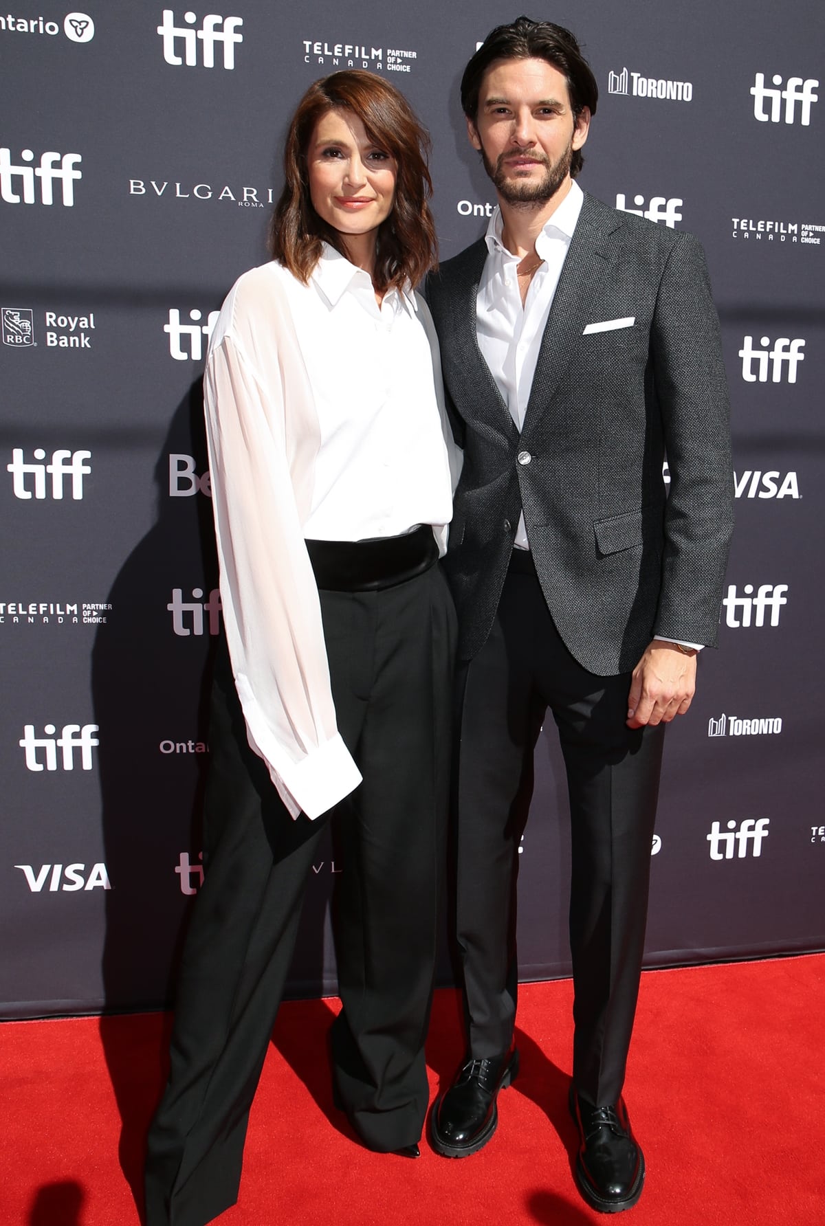 On September 11, 2023, at the Toronto International Film Festival, Gemma Arterton, standing at 5ft 7 (170.2 cm), and Ben Barnes, with a height of 6ft 0 (182.9 cm), attended
