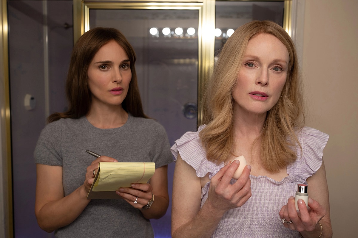 Natalie Portman and Julianne Moore pose for May December promotional still
