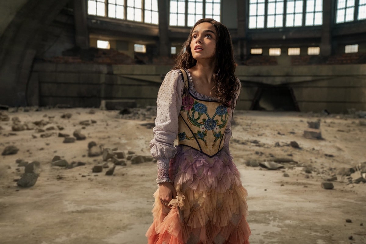 Rachel Zegler as Lucy Gray Baird in the 2023 American dystopian film The Hunger Games: The Ballad of Songbirds Snakes