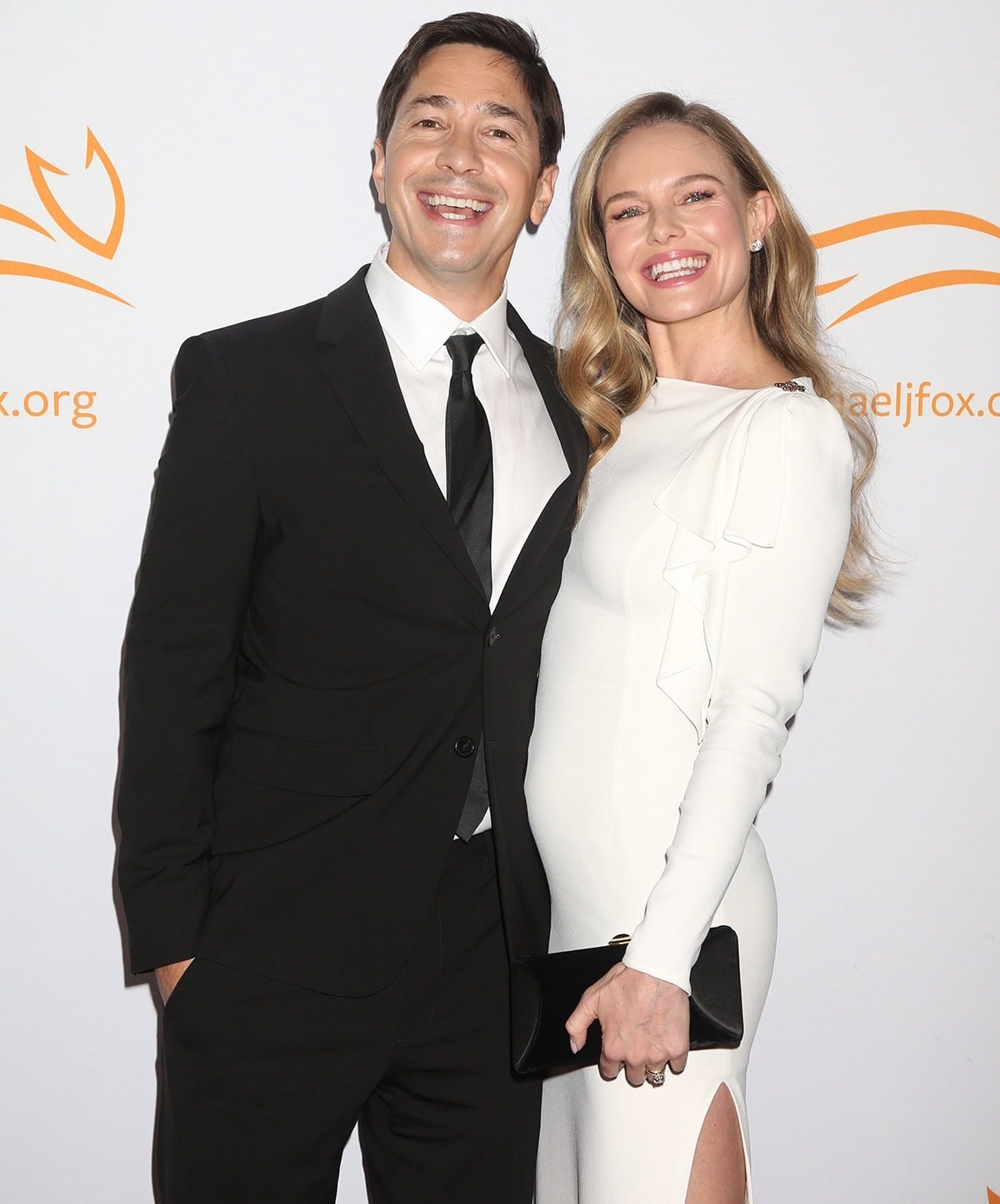 Justin Long and Kate Bosworth look amazing in black and white at Michael J. Fox Foundation's A Funny Thing Happened on the Way to Cure Parkinson's